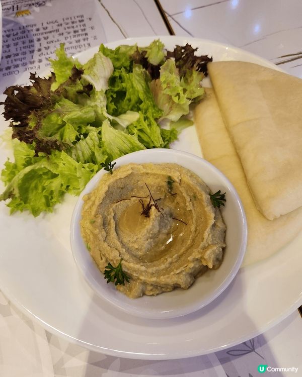 以色列餐廳💚沙律新鮮👍🏻鷹嘴豆泥甜又滑