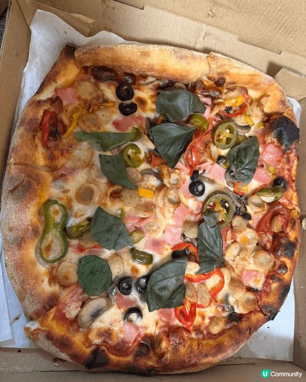 雪糕是來自IKEA, pizza套餐來由元朗小店FATTYB...