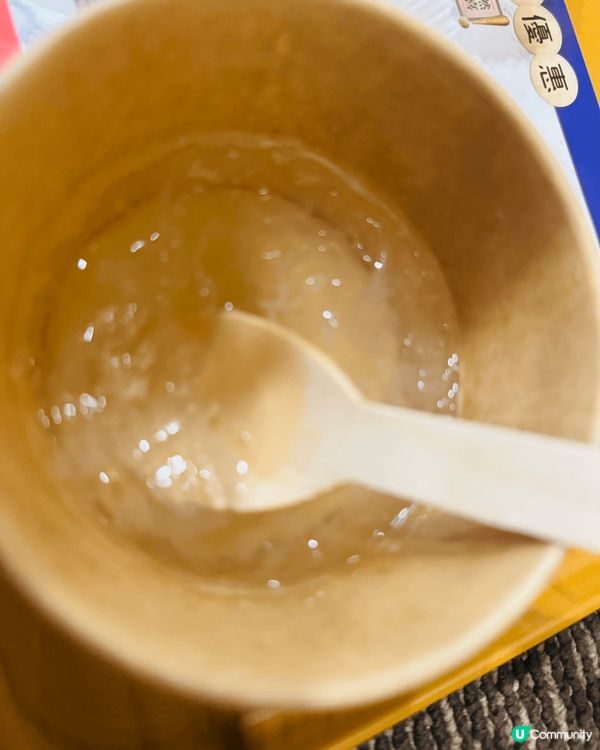 樓上試食回歸啦，今個星期四、五、六、日有免費鮮燉燕窩同其他小...