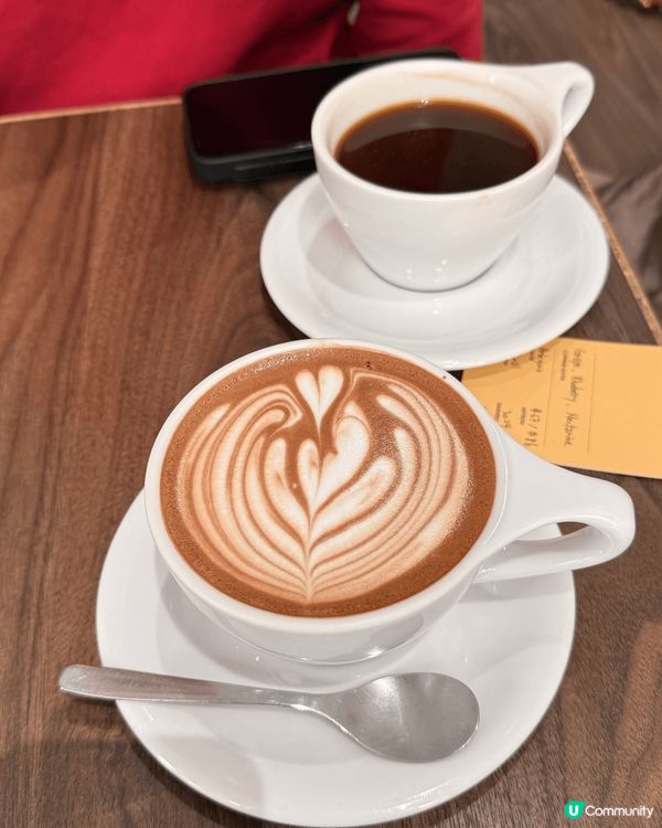 在日本買的鮮果果昔非常好飲，在鳥取沙丘飲的沙丘咖啡很順口。