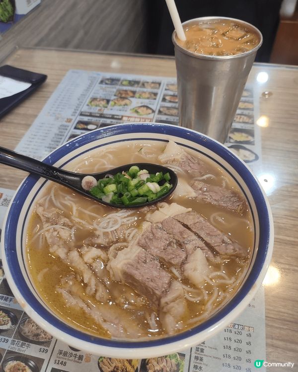 炮台山「樂園」世一牛腩米，牛香濃郁，爽彈多汁，配埋開胃自家制...