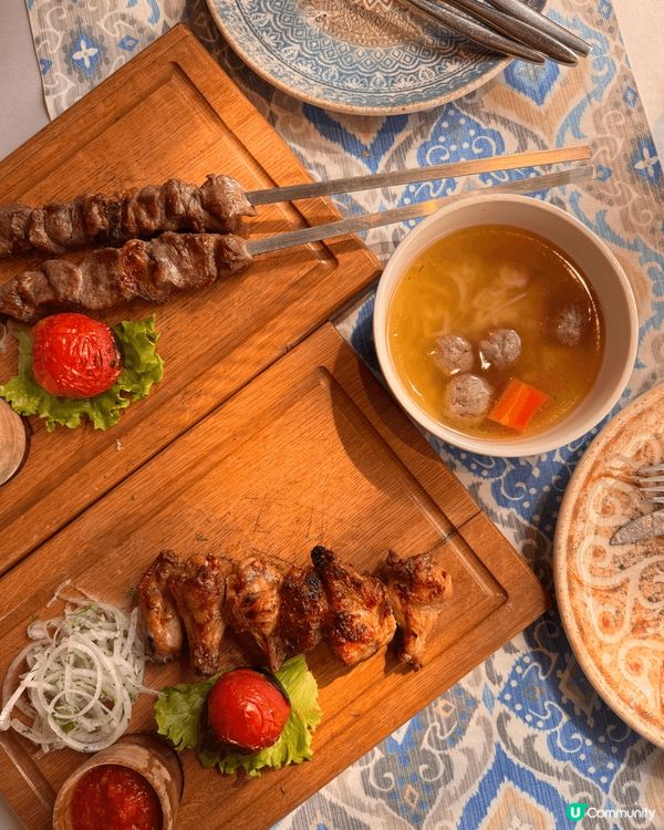 中亞烏茲別克斯坦都係一個美食國度，於布哈拉城呢間Joy係我印...