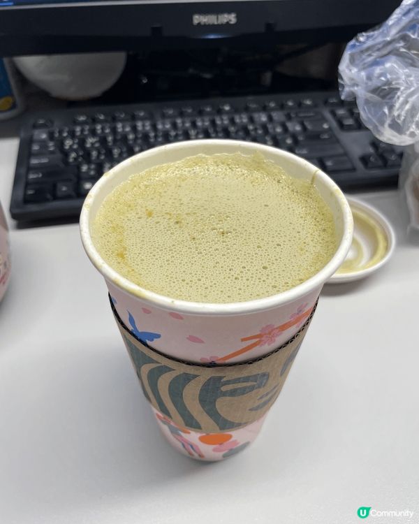 Starbucks緊貼潮流，推出咗三款開心果產品，包括海鹽焦...