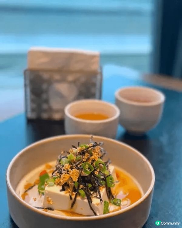 The Praya 位於石塘咀181酒店 ，餐廳主打新派港式...