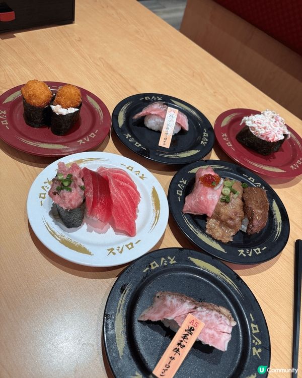 去咗觀塘嘅Cafe食，個環境係課室嚟，好靚，亦都去咗食日本嘢...