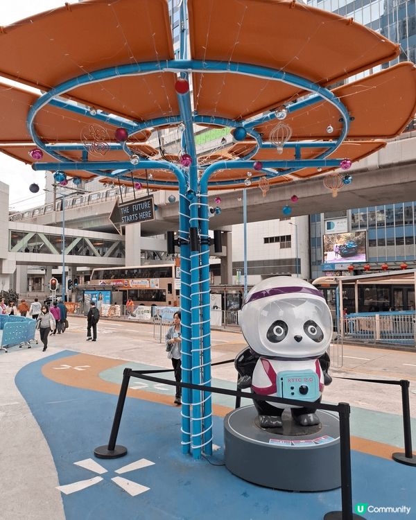 熊貓，熊貓，全部都係熊貓。來到觀塘一定要去尼到打卡。可愛的熊...