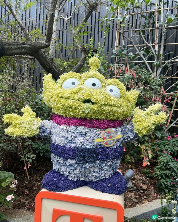 這是新加坡「濱海灣花園」首次與迪士尼聯名合作！ 新加坡的濱海...