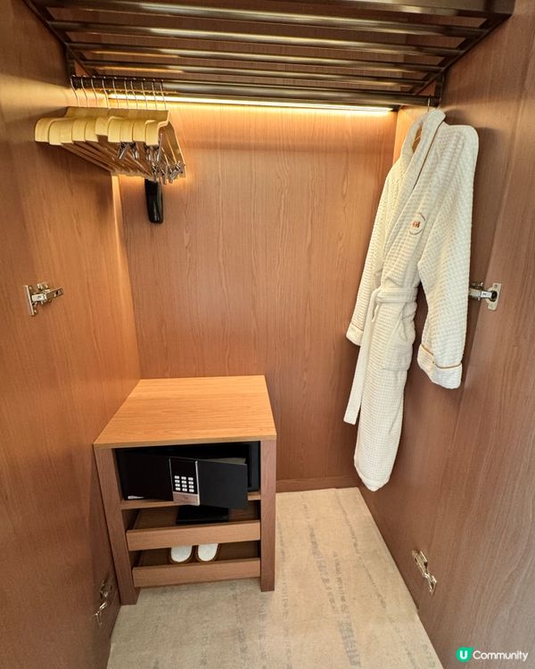 位於灣仔區，全新、性價比高的酒店