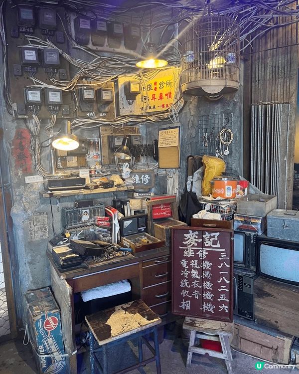 呢度係九龍城寨電影嘅拍攝場景，而家喺啟德Airside做緊展...