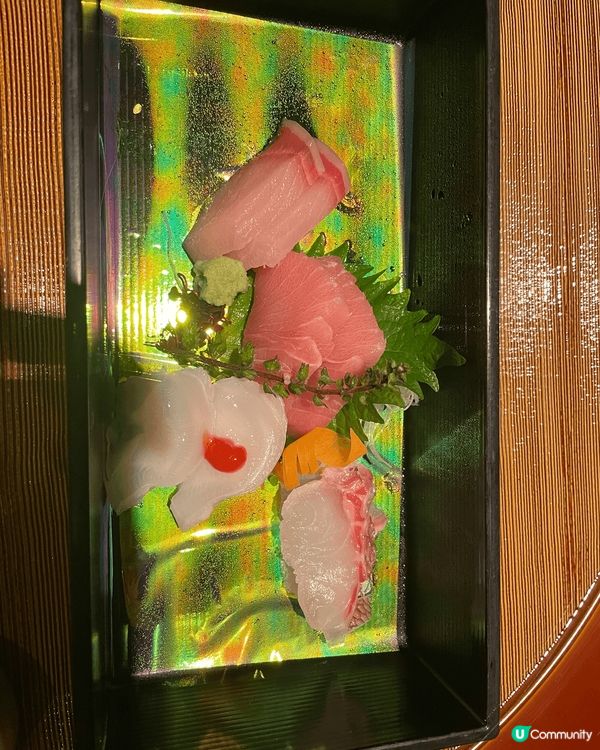 人生第一次吃高級懷石料理，每道菜都很精緻， 最適合相機食先的...