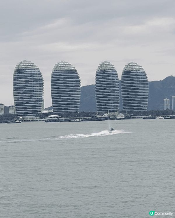 三亞新地標四幢如帆船健築物外牆夜晚燈飾圖案多變好靚