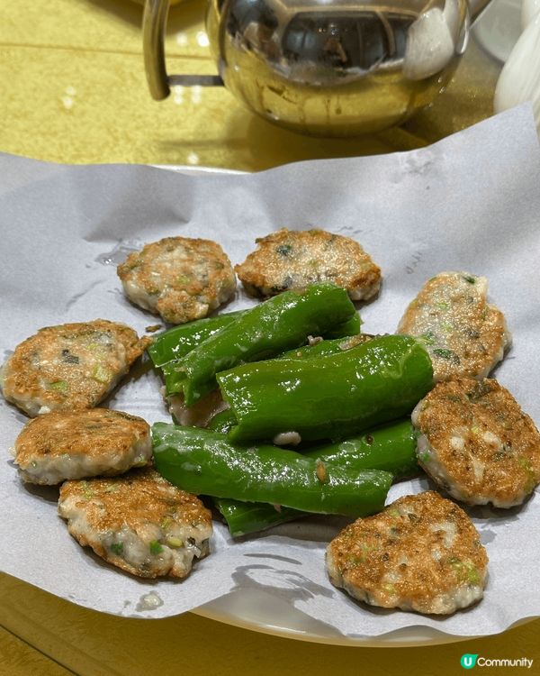 順德出名多美食，最近去左食香滑嘅大良雙皮奶、惹味嘅煎釀三寶，...