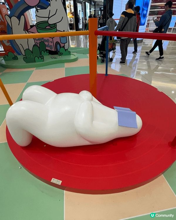 Apm 今期的商場裝飾好得意，有懶洋洋嘅感覺。好適合春日好想...