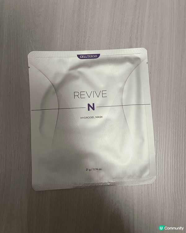 呢款Hydrogel Mask可以幫助迅速保濕，係化妝前敷1...