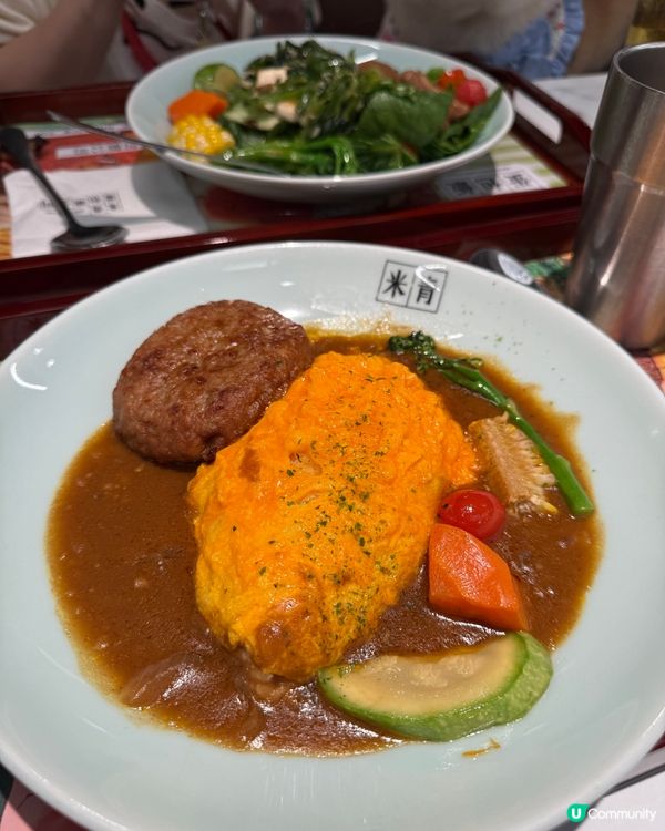 帶毛孩一齊食蛋包飯