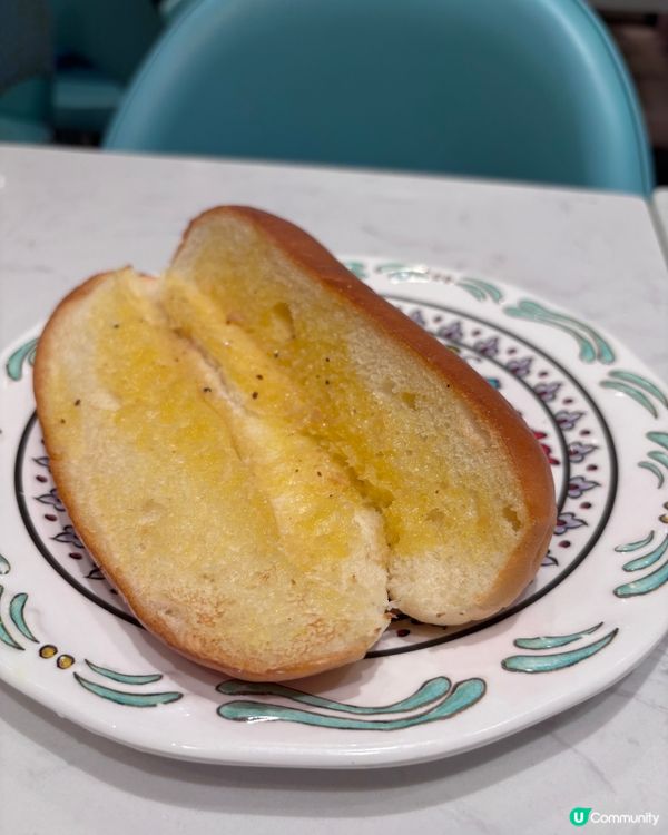 超大份抵食下午茶｡香港迪士尼樂園煙花夜景! 如果你都鍾意我嘅...