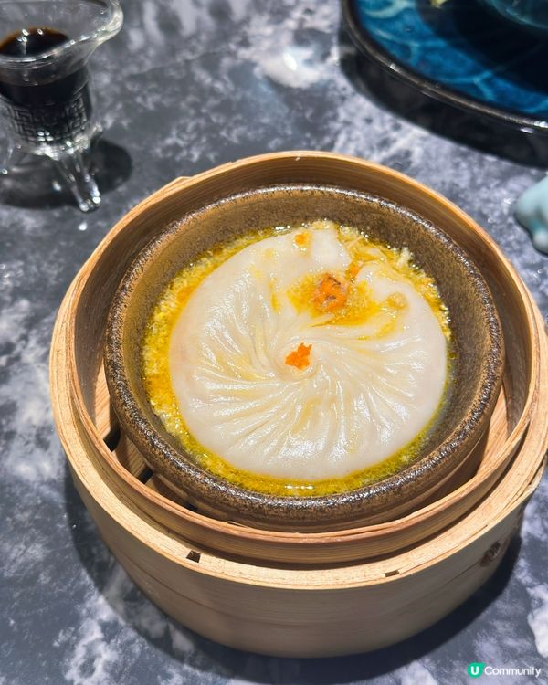 銅鑼灣點心咖啡館？❤️‍🔥爆汁蟹粉大湯包🤩