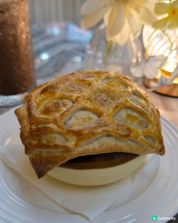 「ROYAL INN法式浪漫打卡聖地！火焰肉眼扒🔥龍蝦湯