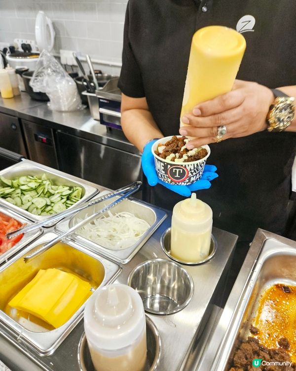 深水埗朋友注意啦！🤩  西九龍廣場新開菲律賓烤卷！