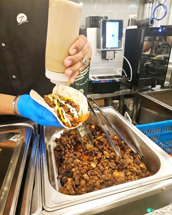 深水埗朋友注意啦！🤩  西九龍廣場新開菲律賓烤卷！