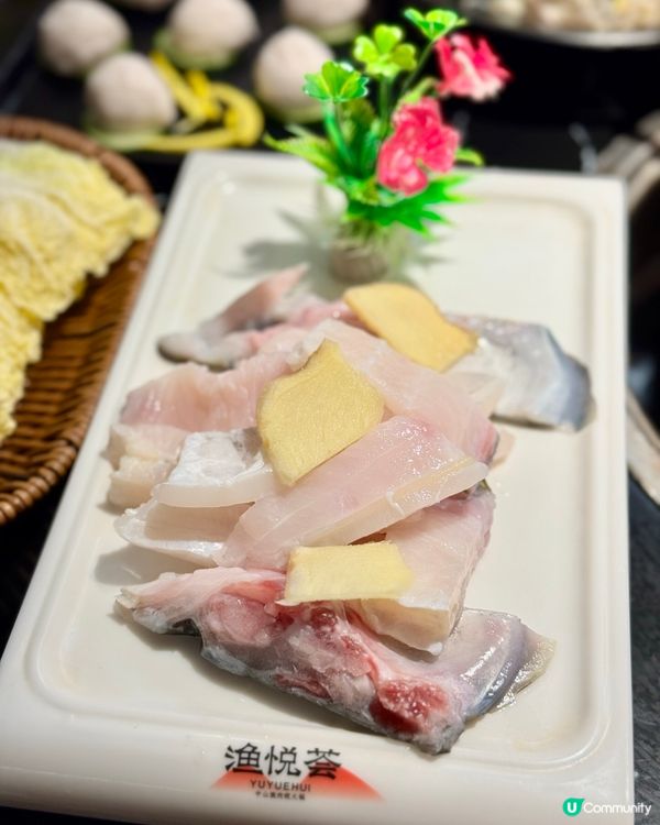 東門町必食脆鯇魚🔥  
脆鯇魚天花板，食過返尋味！🤤