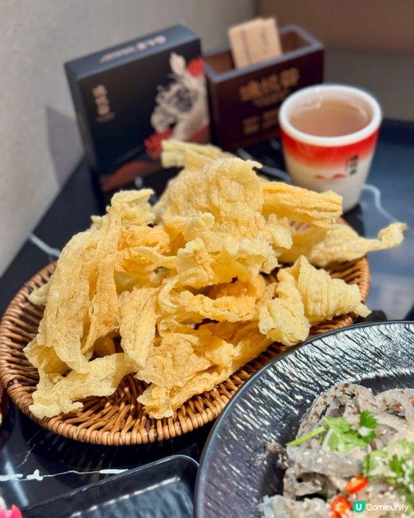 東門町必食脆鯇魚🔥  
脆鯇魚天花板，食過返尋味！🤤