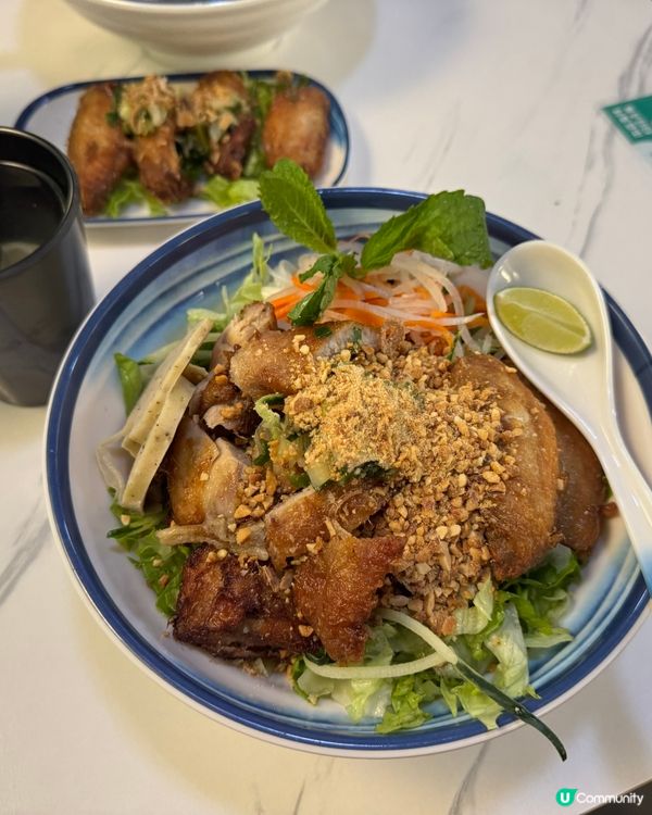 佐敦足料越式湯粉 大滿足🍜！