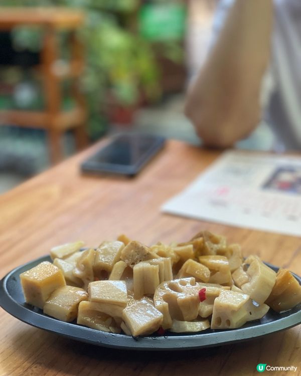 在綠植環繞中品味地道雲南！