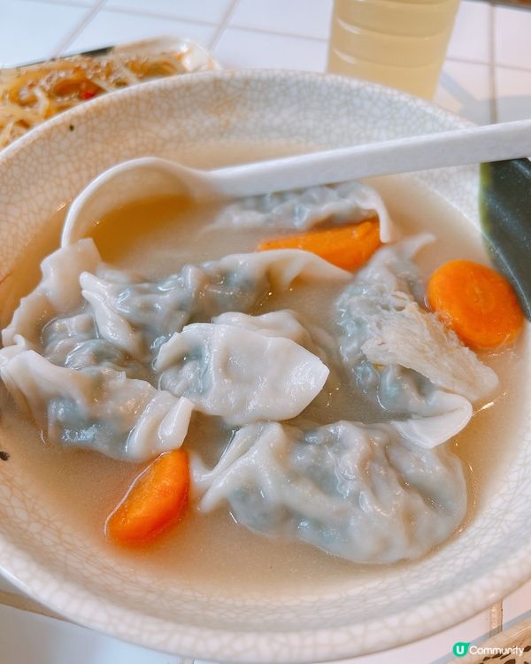 屯門新開周記手工餃子🥟!粟米芝士煎餃x韭菜湯餃🔥惹味好吃！