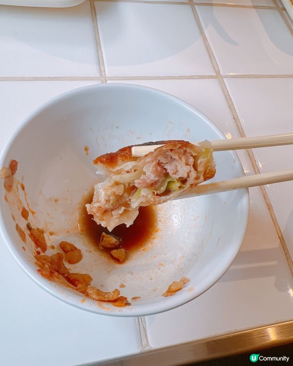 屯門新開周記手工餃子🥟!粟米芝士煎餃x韭菜湯餃🔥惹味好吃！