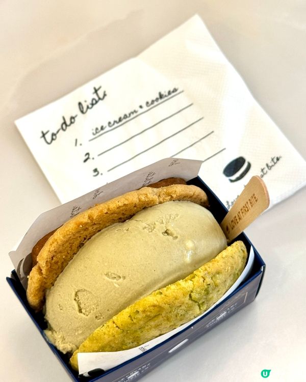 上環雪糕天堂🌴🍦  
炎炎夏日，專程去上環歌賦街ICC😻