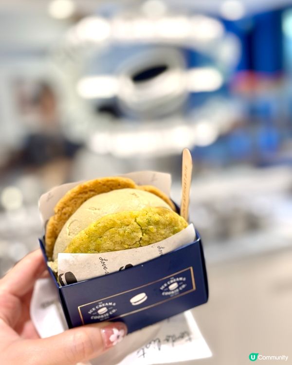 上環雪糕天堂🌴🍦  
炎炎夏日，專程去上環歌賦街ICC😻