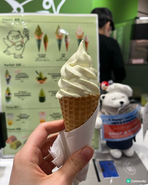 Free ice cream 🍦 一個人食兩條雪糕🍦太飽了