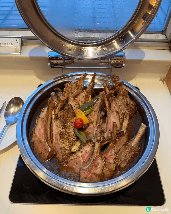 城景國際酒店自助晚餐，平日$338一位已包加一，值得推薦👍...