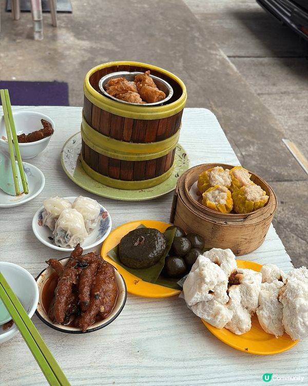 位於荃灣的端記是一間充滿特色風味的酒樓,自助形式的運作係香港...