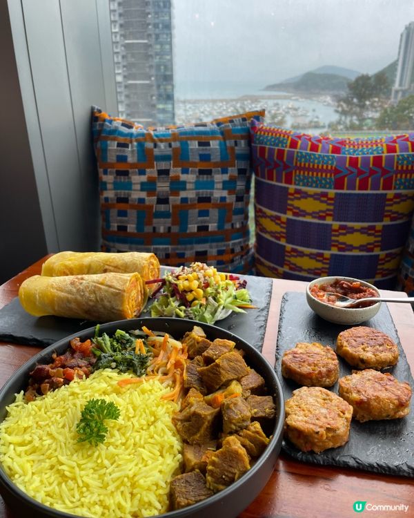 黃竹坑有望到海嘅15樓非洲菜Cafe✨🙀