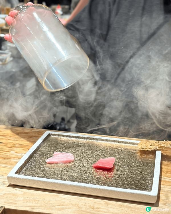 同朋友慶祝生日，帶咗佢去菊月町食Omakase! 有兩個套餐...