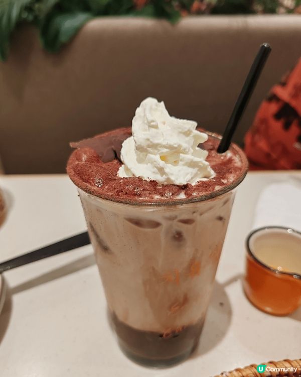 這間韓式餐廳我們經過很多次，一直都沒有食過，但當日看到其中一...