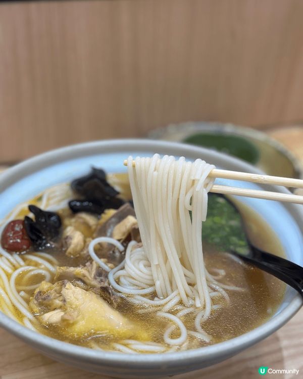 想食醉雞麵我第一時間會諗起鳳鳴居！！由上水食到出旺角都大排長...