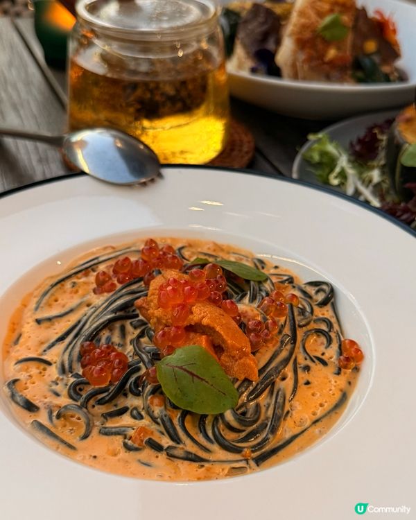 🇭🇰這家海景餐廳的漂亮飯已經next level了⋯