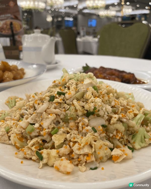 講到港式美食，又點可以冇叉燒、楊州炒飯、壽桃！