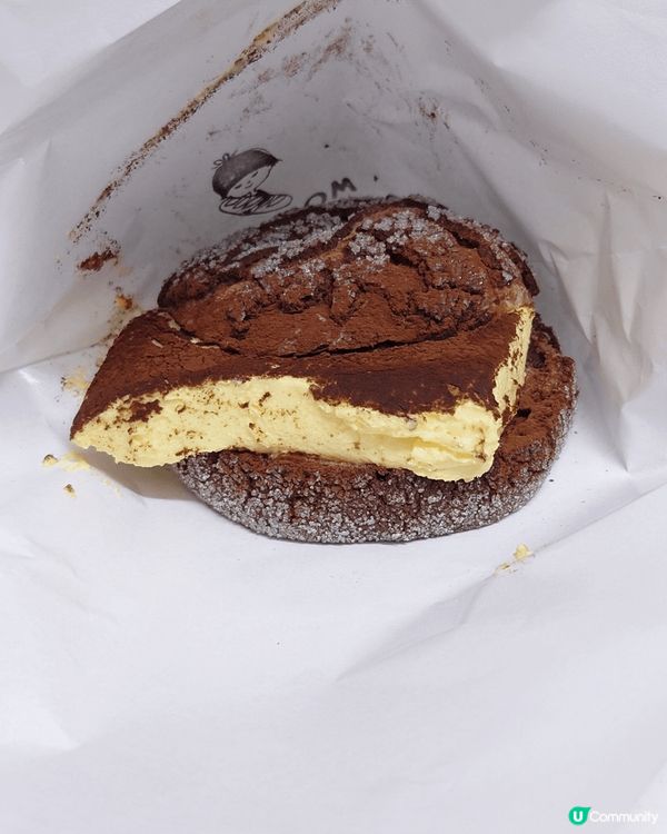 嚐試了來自日本福岡的人氣麵包店Moropain的提拉米蘇蜜瓜...