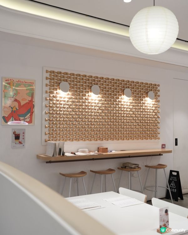 元朗新開小清新咖啡店☕️  簡約白色裝修，舒服放鬆😌