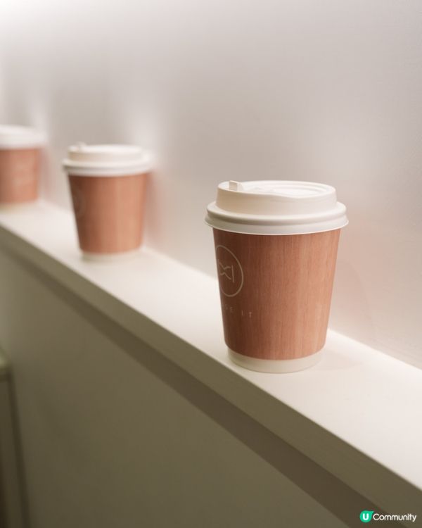 元朗新開小清新咖啡店☕️  簡約白色裝修，舒服放鬆😌