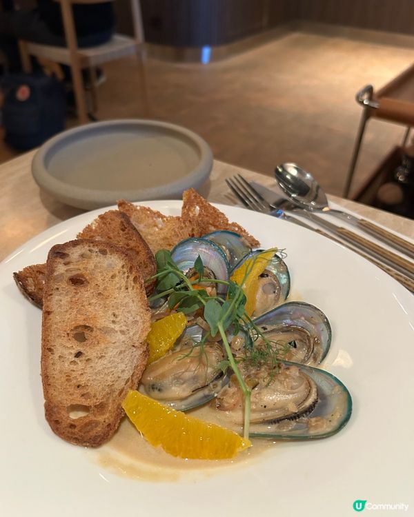 中環蘇豪新開北歐風餐廳😋主打手工意粉的MOMA 