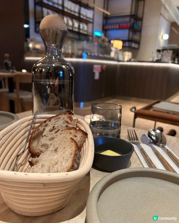 中環蘇豪新開北歐風餐廳😋主打手工意粉的MOMA 