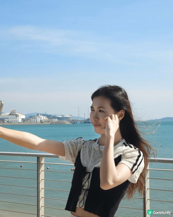 深圳小鎌倉擁有豐富的自然景觀與藝術文化，湖泊碧波蕩漾，四周古...