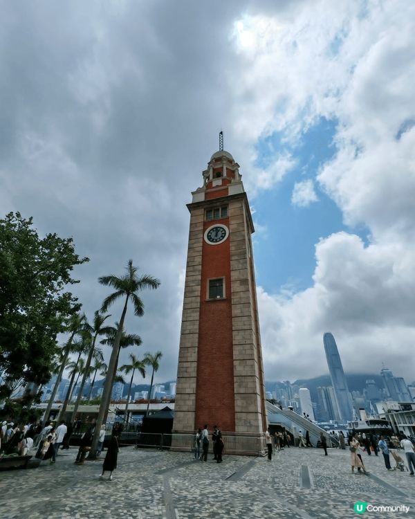 去到尖沙咀，當然要去鐘樓打下卡，又可以去文化中心吸收藝術氣息...