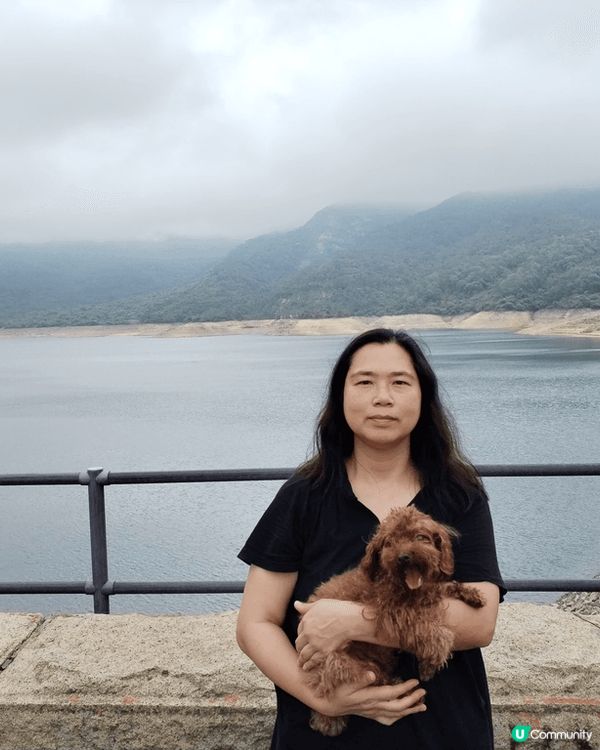 第一張是上星期剛帶狗狗去大澳遊