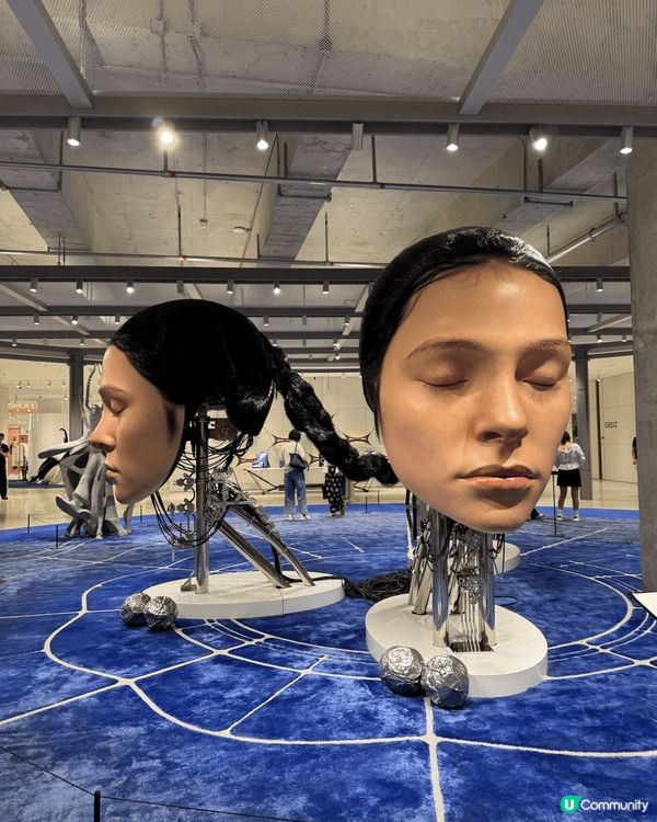 今個復活節假期去左深圳玩，去左萬象天地巨人展，非常震驚，你無...